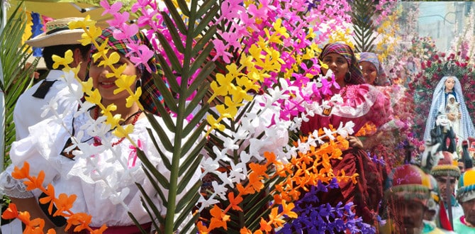 flowers-and-palms-festival-panchimalco.jpg